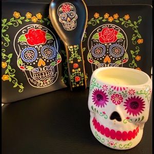 Decorative Skull dish & spoon 🥄 holder & candle
